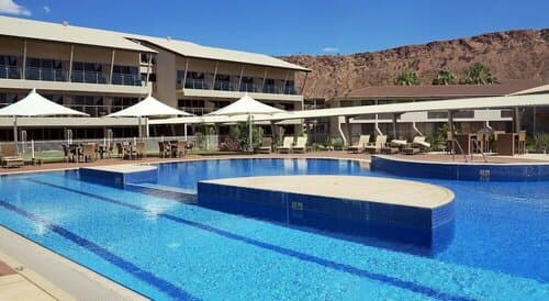 Внешний вид отеля Crowne Plaza Alice Springs Lasseters, an Ihg Hotel