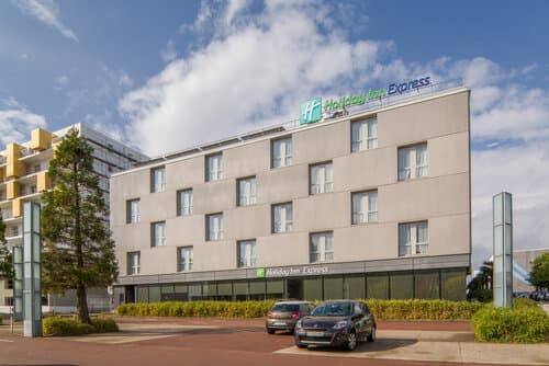 Внешний вид отеля Holiday Inn Express Saint-Nazaire
