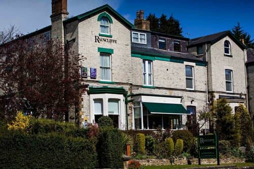 Внешний вид отеля Raincliffe Hotel в Скарборе