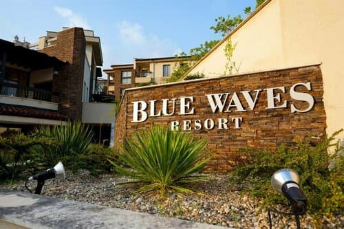 Внешний вид отеля Blue Waves Resort