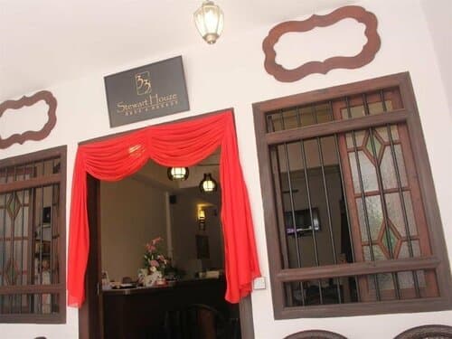 Внешний вид отеля Thirty Three Stewart Houze Guest House в Джорджтауне