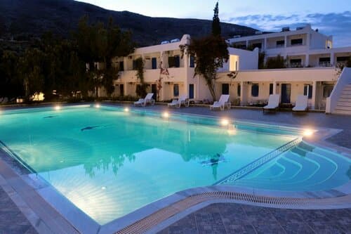 Внешний вид отеля Lagada Beach Hotel в Адамасе