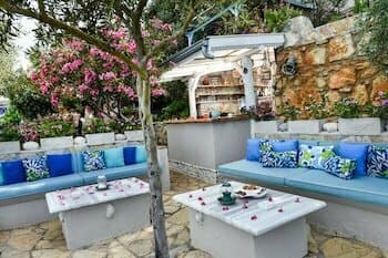 Внешний вид отеля Beyaz Yunus Hotel