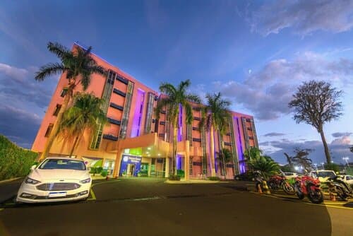 Внешний вид отеля Falls Galli Hotel в Фосе ду Игуасу