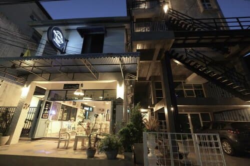 Внешний вид отеля Chanchalay Hip Hostel