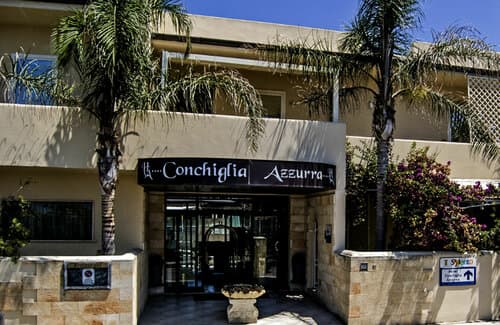 Внешний вид отеля Conchiglia Azzurra в Порто Чезарео