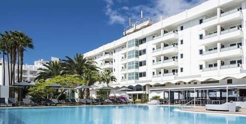 Внешний вид отеля Axelbeach Maspalomas в Сан-Бартоломе-де-Тирахане