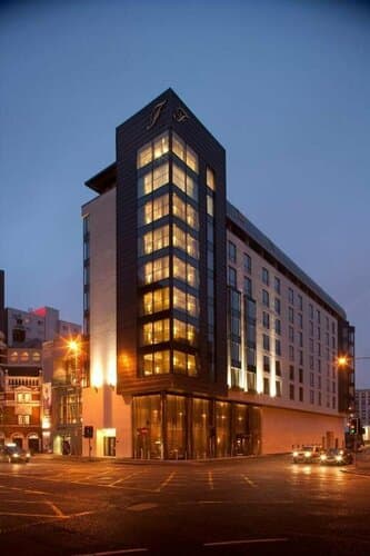 Внешний вид отеля The Fitzwilliam Hotel Belfast