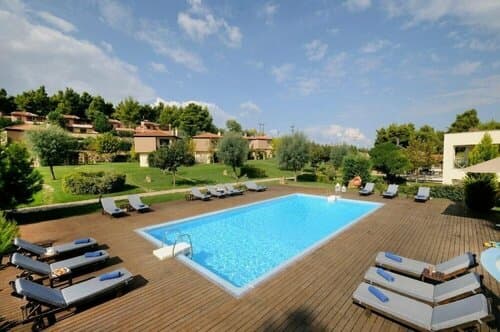 Внешний вид отеля Sani Polyastron Hotel & SPA