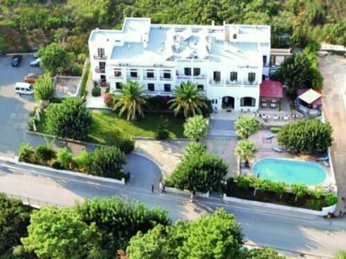 Внешний вид отеля Lato Hotel в Муниципальной единице Святого Николой