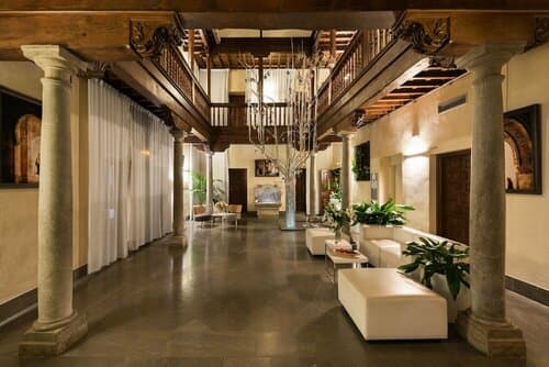 Внешний вид отеля Gar Anat Hotel Boutique в Гранаде