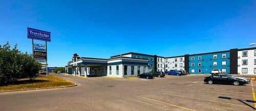 Внешний вид отеля Travelodge by Wyndham Regina в Реджайне