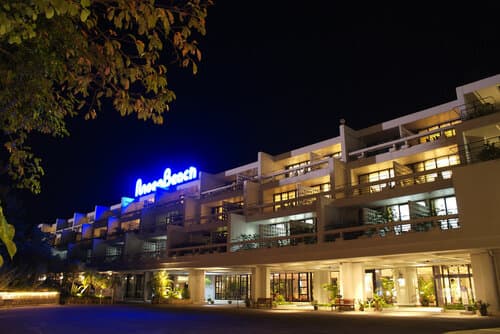 Внешний вид отеля The Moon Beach Museum Resort