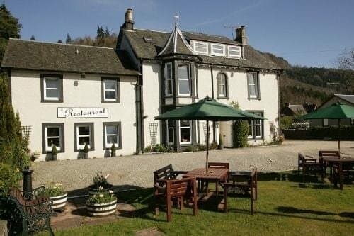 Внешний вид отеля Poppies Hotel