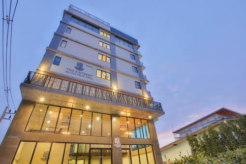 Внешний вид отеля The Sixteenth Naiyang Beach Hotel в Се Кху