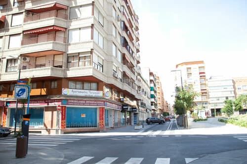 Внешний вид отеля Color Suites Alicante в Аликанте