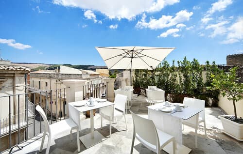 Внешний вид отеля Epoca - Camere con stile