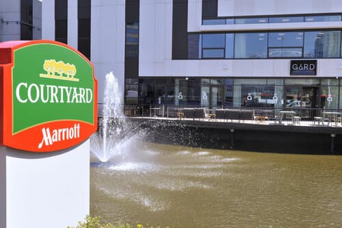 Внешний вид отеля Courtyard by Marriott Brussels Eu в Брюссели