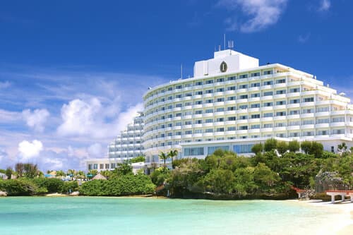 Внешний вид отеля Ana InterContinental Manza Beach Resort