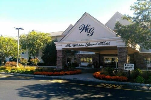 Внешний вид отеля The Wilshire Grand Hotel