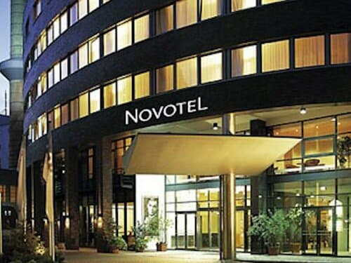 Внешний вид отеля Novotel Lugano Paradiso в Лугано