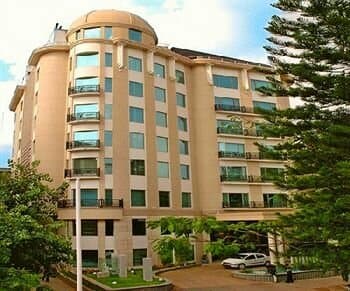 Внешний вид отеля Goldfinch в Северном Бангалоре