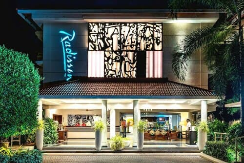 Внешний вид отеля Radisson Hotel Goa Candolim в Бардеже