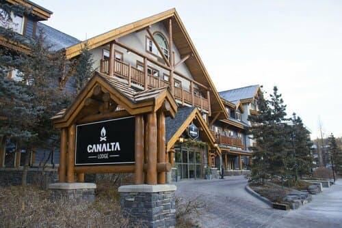 Внешний вид отеля Canalta Lodge