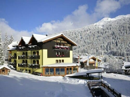 Внешний вид отеля Hotel Cime d'Oro в Пинцоле