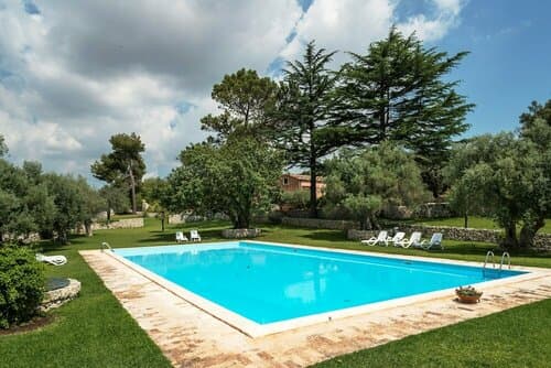 Внешний вид отеля Agriturismo Borgo degli Ulivi