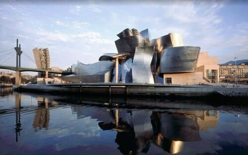 Внешний вид отеля Gran Hotel Domine Bilbao в Бильбао