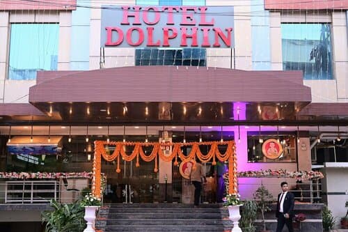 Внешний вид отеля Hotel Dolphin International в Варанаси