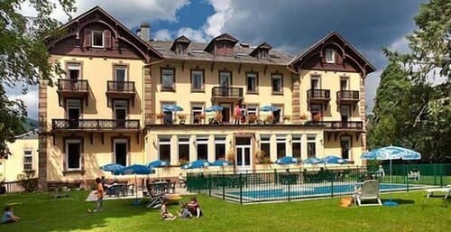 Внешний вид отеля Brit Hotel Grand Hotel Munster