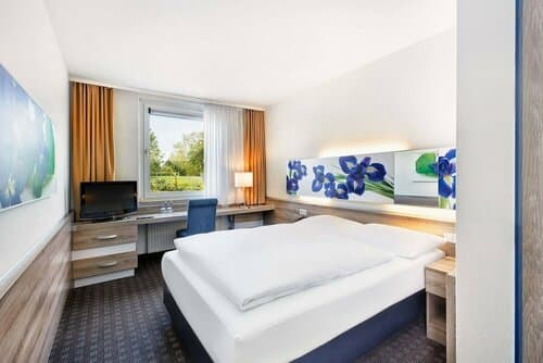 Внешний вид отеля H+ Hotel Frankfurt Airport West