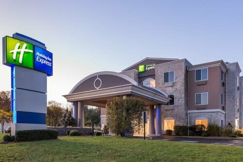 Внешний вид отеля Holiday Inn Express Branford-New Haven, an Ihg Hotel