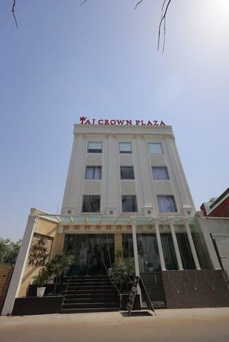 Внешний вид отеля Hotel Taj Crown Plaza в Агре