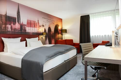 Внешний вид отеля Achat Hotel Regensburg im Park в Регенсбурге