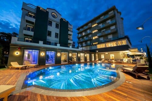 Внешний вид отеля Hotel Brasil в Червии