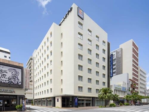 Внешний вид отеля Comfort Hotel Naha Prefectural Office