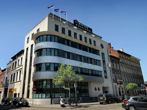 Внешний вид отеля Hotel Docklands в Антверпене