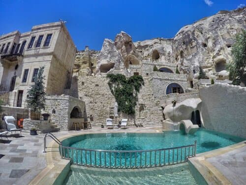 Внешний вид отеля Yunak Evleri Cave Hotel Cappadocia в Ургюпе