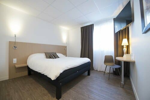 Внешний вид отеля The Originals City, Hôtel Chantecler