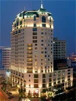 Внешний вид отеля Grand Noble Hotel в Дунгуани