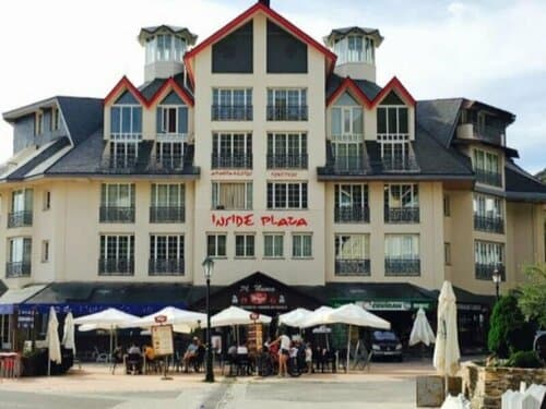 Внешний вид отеля Inside Plaza Sierra Nevada