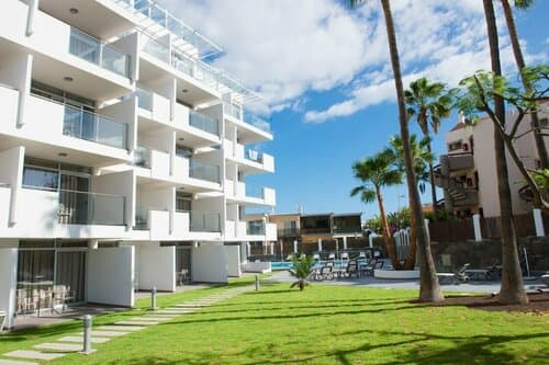 Внешний вид отеля Apartamentos El Palmar в Сан-Бартоломе-де-Тирахане