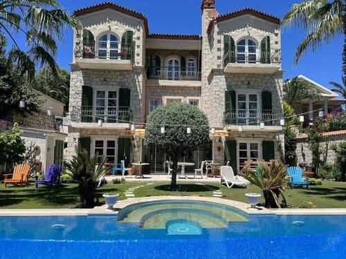 Внешний вид отеля Yuga Alaçatı в Чешме