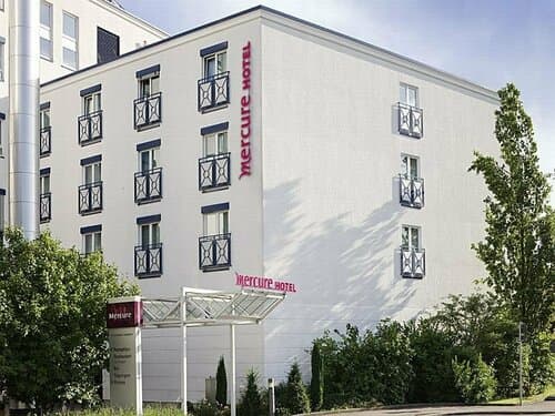 Внешний вид отеля Mercure Hotel Stuttgart Airport Messe в Штутгарте