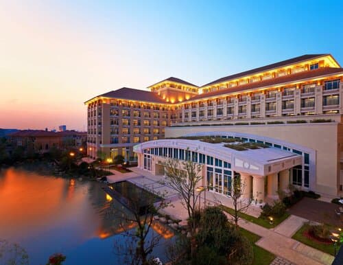 Внешний вид отеля Sheraton Changzhou Wujin Hotel в Чанчжоу