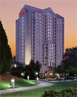 Внешний вид отеля Atlanta Marriott Suites Midtown в Атланте