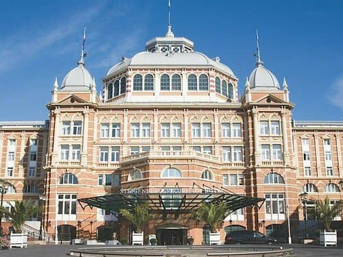 Внешний вид отеля Grand Hotel Amrâth Kurhaus The Hague Scheveningen в Гааге